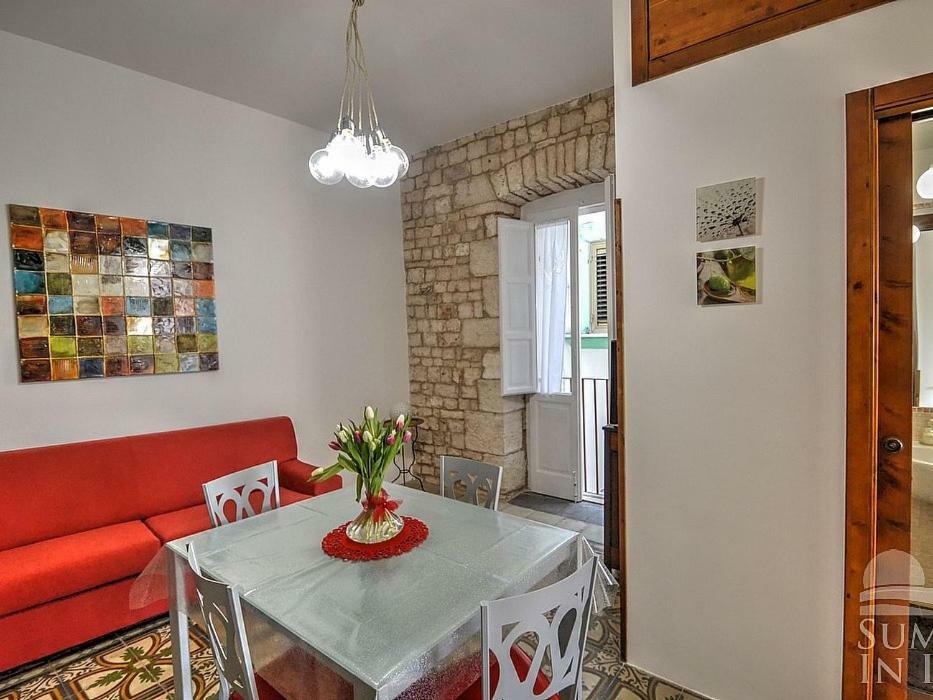 Antiche Mura Apartments "Nel Cuore Della Puglia"Bivani, Cucina, Terrazzo Turi Bagian luar foto